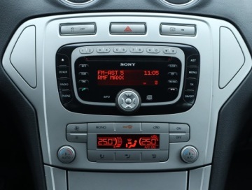 Ford Mondeo IV Kombi 2.0 Duratorq TDCi DPF 140KM 2009 Ford Mondeo 2.0 TDCi, Klima, Klimatronic, zdjęcie 5