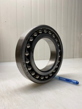 Самоустанавливающийся шарикоподшипник SKF 1216.