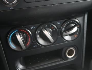 Nissan Qashqai I Crossover Facelifting  1.6 117KM 2012 Nissan Qashqai 1.6, GAZ, Klima, Tempomat, zdjęcie 11