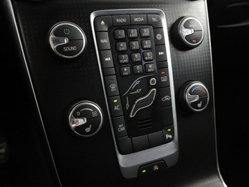 Volvo V40 II 2019 Volvo V40 R-line full LED klima auto navi grzane, zdjęcie 25