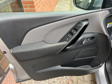 Citroen C4 Picasso II Picasso Facelifting 1.2 PurTech 130KM 2017 Citroen C4 Picasso 1.2 benzyna 130 KM automat kamera zarej w PL zamia, zdjęcie 16