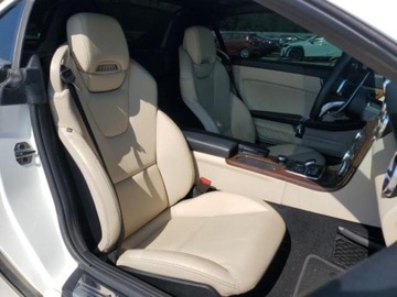 Mercedes SLC 2019 Mercedes-Benz SLC 2019 MERCEDES-BENZ SLC 300, silnik 2.0 L 2.0 Benzyna, zdjęcie 10