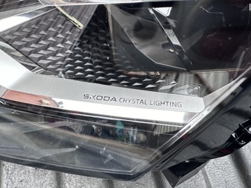 2024011501 SVĚTLO LEVÝ PŘEDNÍ 1.6 TDI 70 2024 SKODA KAMIQ