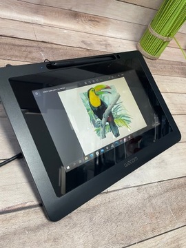 WACOM DTU-1031X ЭКРАННЫЙ ГРАФИЧЕСКИЙ ПЛАНШЕТ!!