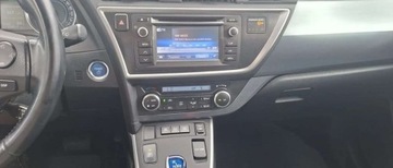 Toyota Auris II 2014 Toyota Auris Toyota Auris 1.8 Hybryda 99KM, zdjęcie 11