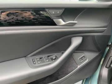 Volkswagen Passat B8 Variant Facelifting 2.0 TDI SCR 150KM 2025 Volkswagen Passat Variant 2.0TDI 150KM Elegance DSG SerwisASO Acc Matrix N, zdjęcie 19