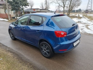 Seat Ibiza IV Hatchback 5d Facelifting 1.2 60KM 2015 Seat Ibiza 1.2 benzyna / Klimatronik / Zadbana /, zdjęcie 5