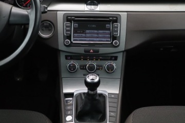 Volkswagen Passat B7 Limousine 1.8 TSI 160KM 2012 VW Passat 1.8 TSI, Salon Polska, Serwis ASO, zdjęcie 11