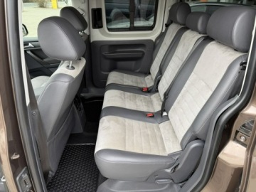 Volkswagen Caddy III Kombi Facelifting 2.0 TDI 140KM 2012 Volkswagen Caddy Long*Tramper*7-osób, zdjęcie 24