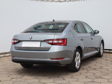 Skoda Superb III Liftback Facelifting 1.5 TSI 150KM 2019 Skoda Superb 1.5 TSI, Salon Polska, Xenon, zdjęcie 4