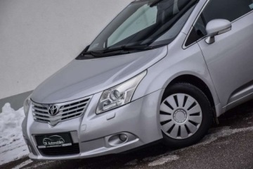 Toyota Avensis II Kombi 2.0 D-4D 126KM 2009 Toyota Avensis TOYOTA AVENSIS 2.0D4D 126KM Xenon Czujniki Parkowania Salon, zdjęcie 13