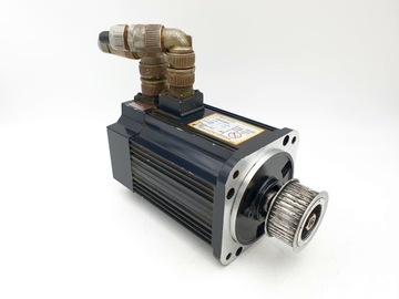 SERVO MOTOR SERVOMOTOR YASKAWA 3.8 A 0.45 KW USAGED-05A21 USAGED05A21