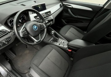 BMW X1 F48 Crossover Plug-In 1.5 25e 220KM 2021 BMW X1 xDrive Plug-In PDC Automat Led Navi Tempomat FV23 1.5, zdjęcie 13