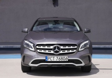 Mercedes GLA I Off-roader 1.6 180 122KM 2017 Mercedes-Benz GLA LIFT 180 Benzyna 122HP Automat Kamera II.wlasciciel GWAR, zdjęcie 2