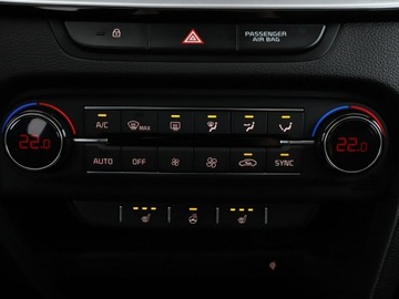 Kia Proceed Shooting Brake 1.4 T-GDI 140KM 2020 Kia Pro Cee&#039;d GT Line Premium automat panorama, zdjęcie 27