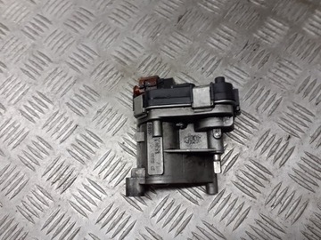 SEŘIZOVACÍ KRYT KOLEKTORU ALFA ROMEO GT TMS1