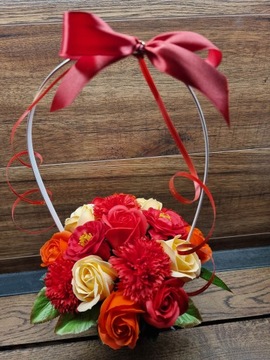 PIĘKNY Bukiet kosz kwiaty mydlane pachnące CZERWONY z NAPISEM topperem pik