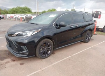 Toyota Sienna III 2022 Toyota Sienna 2022r., XSE, 2.5L, od ubezpieczalni 2.5 Hybryda 192KM, zdjęcie 2