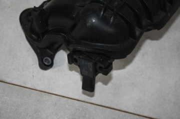 ВПУСКНОЙ КОЛЛЕКТОР VW TERAMONT 03H129711 03H129712