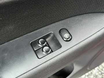 Hyundai i30 I Hatchback 1.4 109KM 2009 Hyundai i30 1.4 16V MPI 109KM 2009r, tylko 114 tys, zdjęcie 14