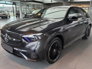 Mercedes GLC C254/X254 Coupe 2.0 200 204KM 2026 GLC Coupe 200 4-Matic AMG Line 2.0 (204KM) 2026, zdjęcie 1