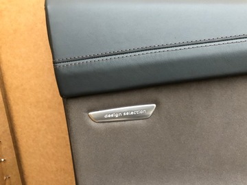 AUDI Q7 SQ7 4M ОТДЕЛКА БОКОВЫХ ДВЕРЕЙ КОЖАНОЙ ОТДЕЛКОЙ