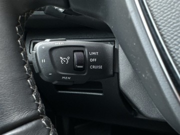 Peugeot 3008 II Crossover Facelifting  1.5 BlueHDi 130KM 2022 Peugeot 3008 1.5BHDi 130 Allure AT l Salon Polska,, zdjęcie 17