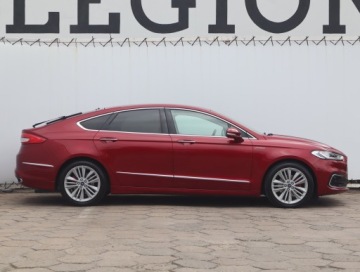 Ford Mondeo V Liftback Facelifting 2.0 EcoBlue 190KM 2019 Ford Mondeo 2.0 EcoBlue, Salon Polska, Serwis ASO, zdjęcie 5