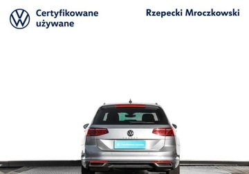 Volkswagen Passat B8 Variant Facelifting 2.0 TSI 190KM 2022 Volkswagen Passat 2.0 TSI 190KM DSG Elegance Reflektory Matrix Szyba przed, zdjęcie 5
