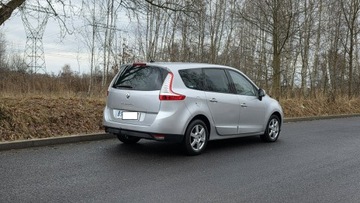 Renault Grand Scenic II Grand Scenic Facelifting 1.6 dCi eco2 130KM 2012 Renault Grand Scenic 7-osobowy, zdjęcie 4
