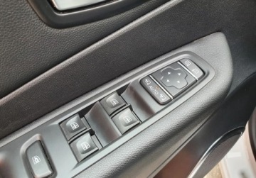 Renault Captur I Crossover Facelifting 1.3 TCe 130 FAP 130KM 2019 Renault Captur Nowy rozrzad Hands Free Kamera GetHelp 1.3 Benzyna, zdjęcie 19