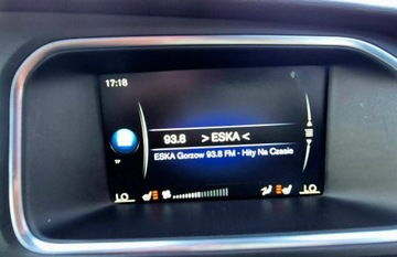 Volvo V40 II Hatchback Facelifting 2.0 D3 150KM 2016 VOLVO V40 R-Desing, zdjęcie 10