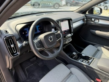 Volvo XC40 Crossover Facelifting 2.0 B3 163KM 2025 Volvo XC 40 B3 Plus Dark aut 163kM! HD pixel LED!, zdjęcie 16