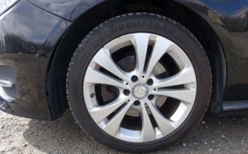 Mercedes Klasa B W246 Sports Tourer 180 BlueEFFICIENCY 122KM 2015 Mercedes-Benz Klasa B 180 1.6 122KM LIFT Automat Full LED Skora Niski prze, zdjęcie 30