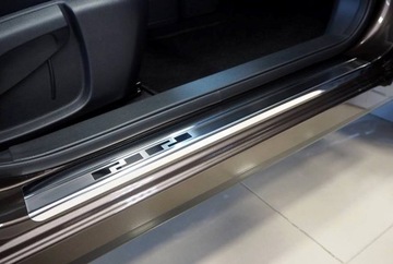 LIŠTA VRSTVA  PRAHU PRAHY CAMRY VIII 8 2018+
