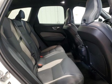 Volvo XC60 II 2021 Volvo XC 60 T5 R-Design 2021 2.0l 2.0 Benzyna 250KM, zdjęcie 10