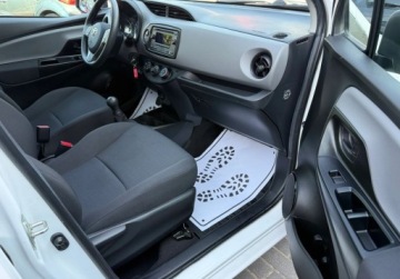 Toyota Yaris III Hatchback 5d Facelifting 2017 1.0 VVT-i 72KM 2020 Toyota Yaris salon Polska, FV-VAT 23 Benzyna 72KM, zdjęcie 14