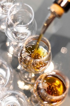 Дегустационный стакан с крышкой для виски объемом 100 мл.