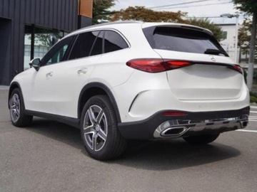 Mercedes GLC C254/X254 Coupe 2.0 200 204KM 2025 MERCEDES-BENZ GLC 200 4-Matic AMG Line 2.0 (204KM) 2025, zdjęcie 4