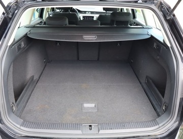 Volkswagen Passat B8 Variant 1.8 TSI BlueMotion Technology 180KM 2017 VW Passat 1.8 TSI, Salon Polska, Serwis ASO, Navi, zdjęcie 12