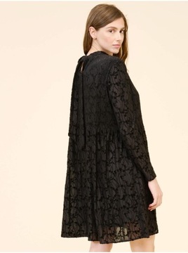 Czarna sukienka z koronki ORSAY