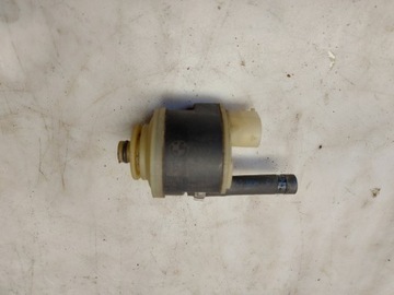 BMW E60 E83 LCI Diesel Podgrzewacz paliwa 8572523