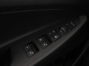 Hyundai Tucson III SUV 1.6 T-GDI 177KM 2018 Hyundai Tucson Premium automat 177KM 4x4 skóra, zdjęcie 35