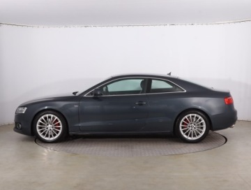 Audi A5 8T Coupe 2.7 TDI 190KM 2009 Audi A5 2.7 TDI, 187 KM, Automat, Skóra, Navi, zdjęcie 2