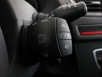 Renault Megane III Grandtour Facelifting 2013 2.0 T Renault Sport 220KM 2015 Renault Megane 220KM GT-Line Klimatyzacja Czujniki, zdjęcie 29