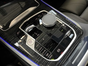 BMW X5 G05 SUV Facelifting 3.0 40d 352KM 2026 BMW X5 xDrive40d Sport Suv 3.0 (352KM) 2026, zdjęcie 11