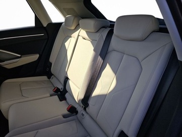 Audi Q3 II SUV 1.5 35 TFSI 150KM 2024 Audi Q3 Rata 1560 netto lakier exclusive, elektryczny fotel, jasne wnetrze, zdjęcie 31