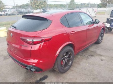 Alfa Romeo Stelvio 2021 Alfa Romeo Stelvio Quadrifoglio 2021 2.9l 2.9 Benzyna 505KM, zdjęcie 5
