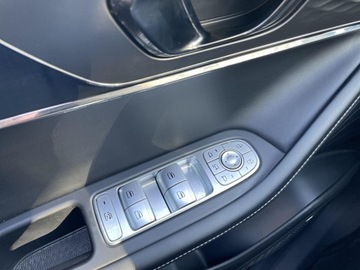 Omoda 5 1.6 T-GDI 147KM 2024 Omoda 5 5 Premium Blood Red FV23%, ASO, zdjęcie 24