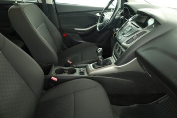 Ford Focus III Hatchback 5d facelifting 1.6 Ti-VCT 125KM 2014 Ford Focus 1.6 i, Salon Polska, Klima, Tempomat, zdjęcie 6